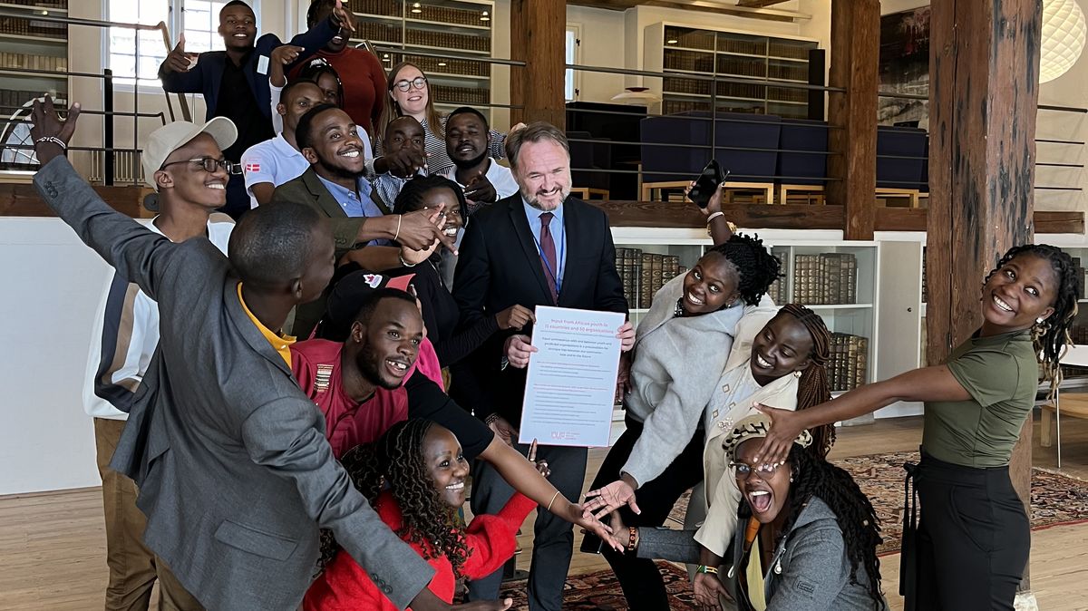 Afrikanske unge giver input til Dan Jørgensen og Danmarks nye plan for engagement med lande i Afrika