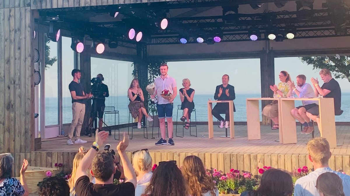 Frederik Enevoldsen vinder DM i Debat 2021